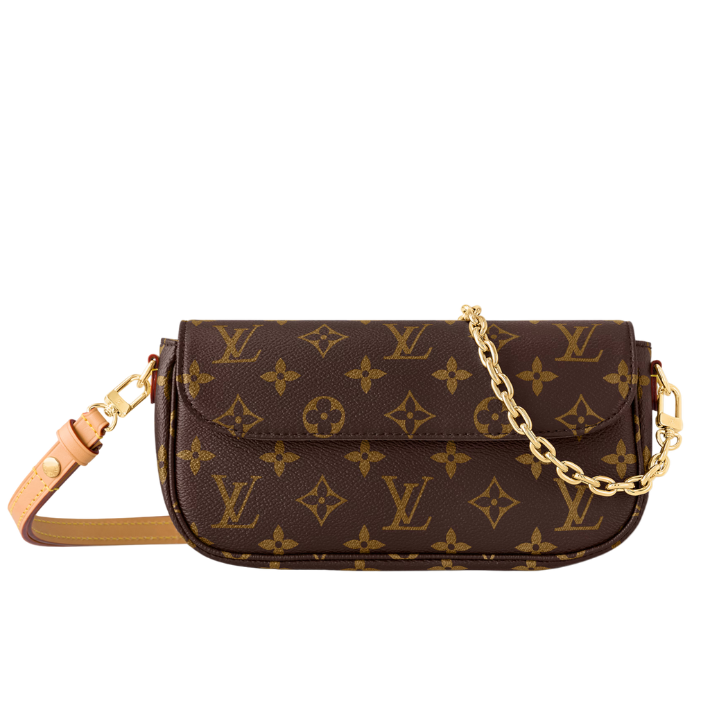 Chloéa Ivelle Chain Wallet